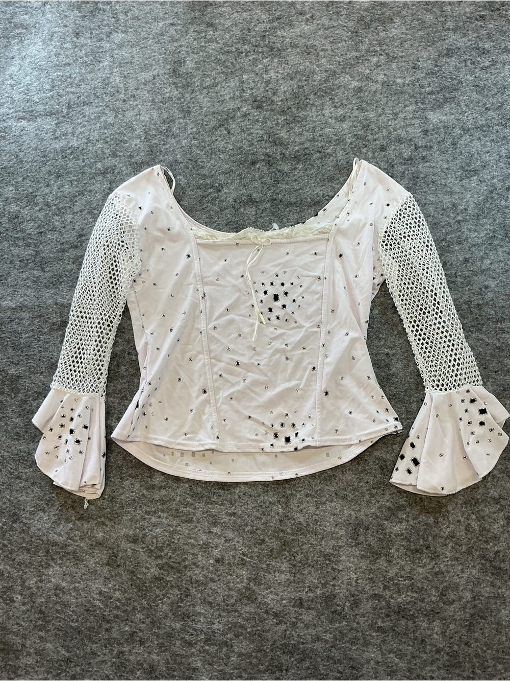 Outline White Embellished Crochet Sleeve Scoop-Neck Blouse Size S/M